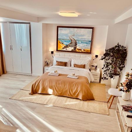 Leo'S Apartments Tirana Garden View Agim Kadrimi Exterior foto